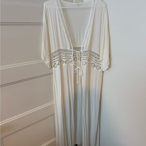 Amaryllis Elegant White Swim Cover Up